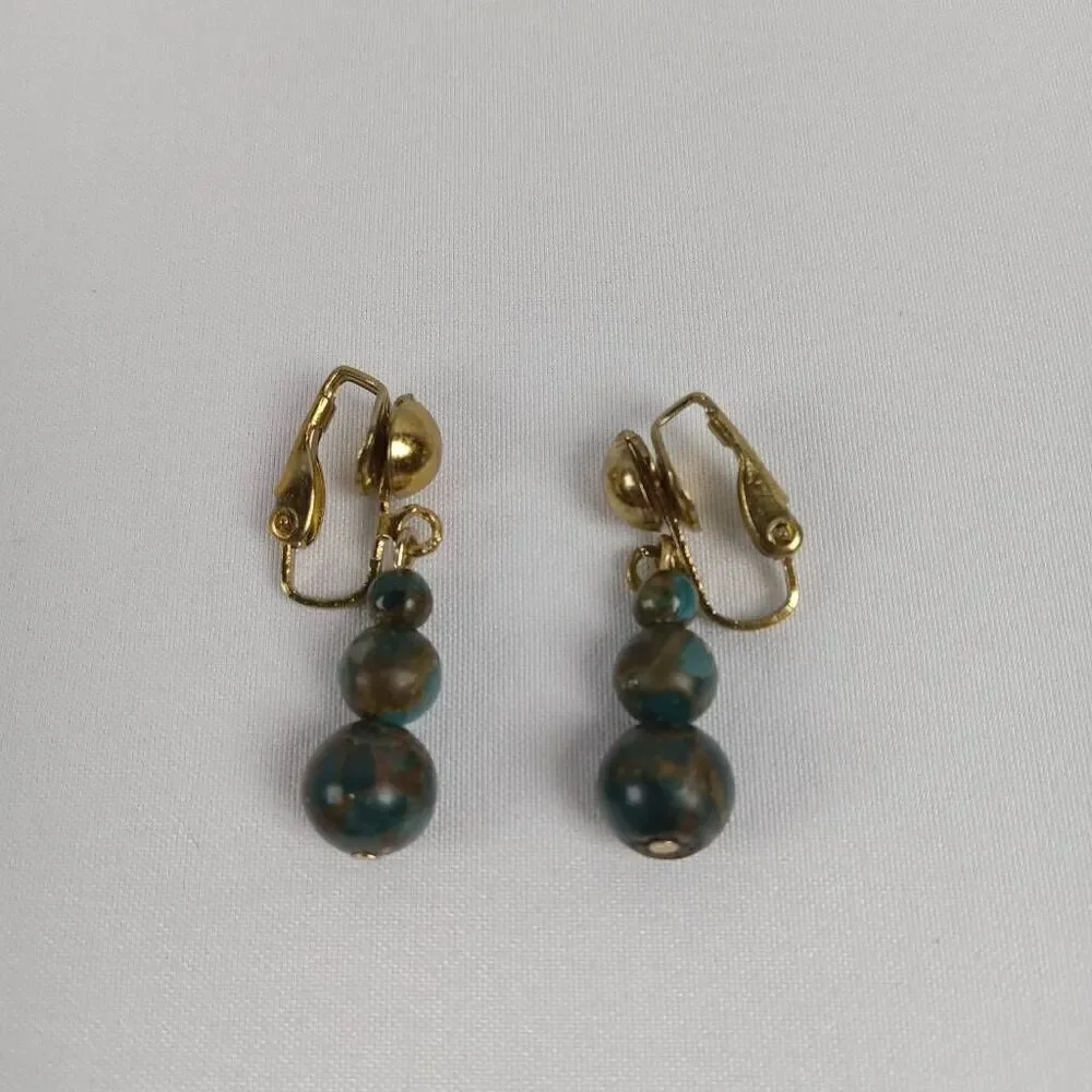 5/$25 Teal beaded earrings